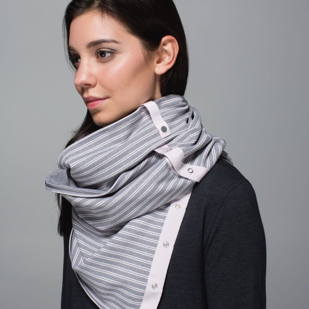 Lululemon Vinyasa Scarf - Picture 13 of 13